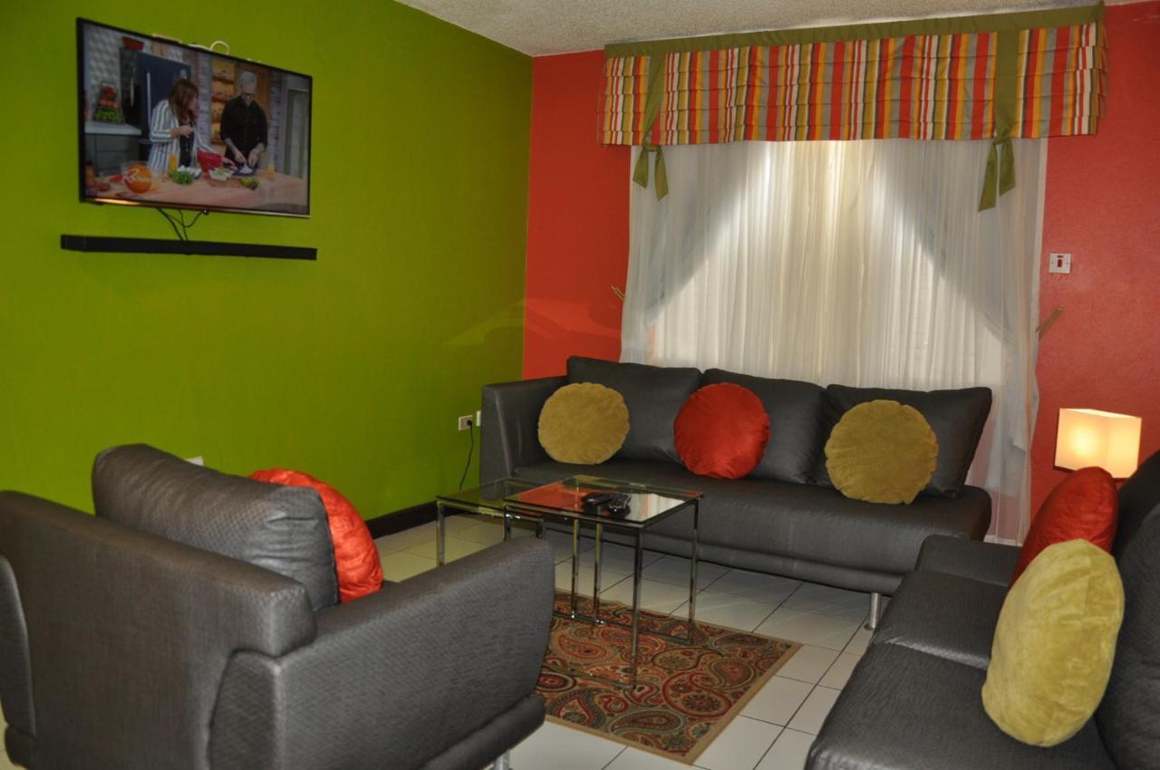 Beach Penthouse A25 Sandcastles Ocho Rios Exteriör bild