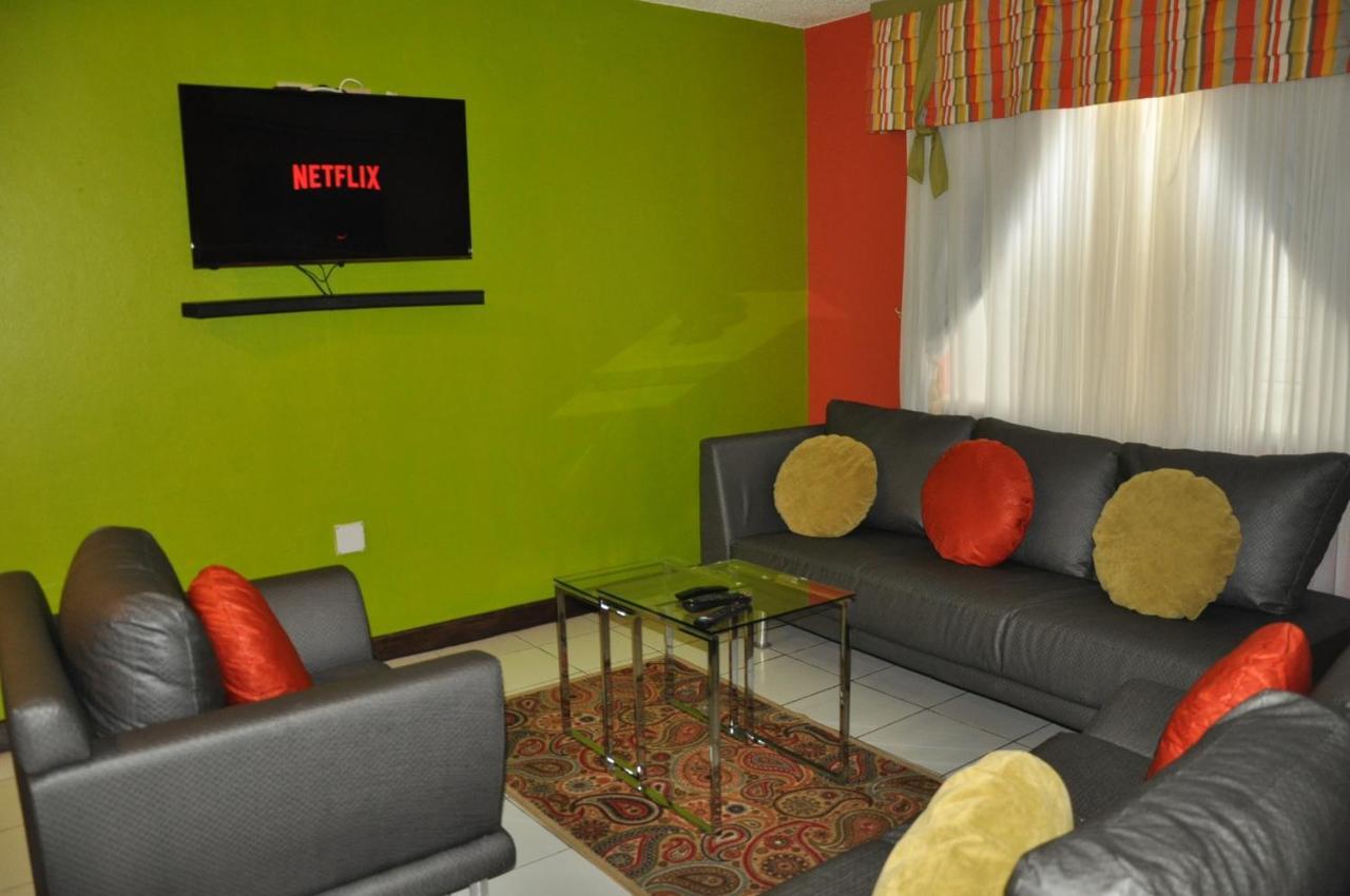 Beach Penthouse A25 Sandcastles Ocho Rios Exteriör bild