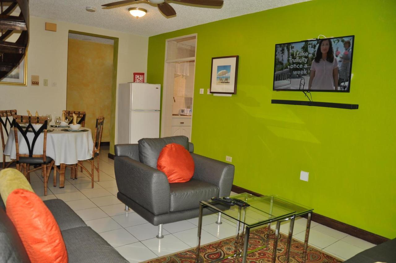 Beach Penthouse A25 Sandcastles Ocho Rios Exteriör bild